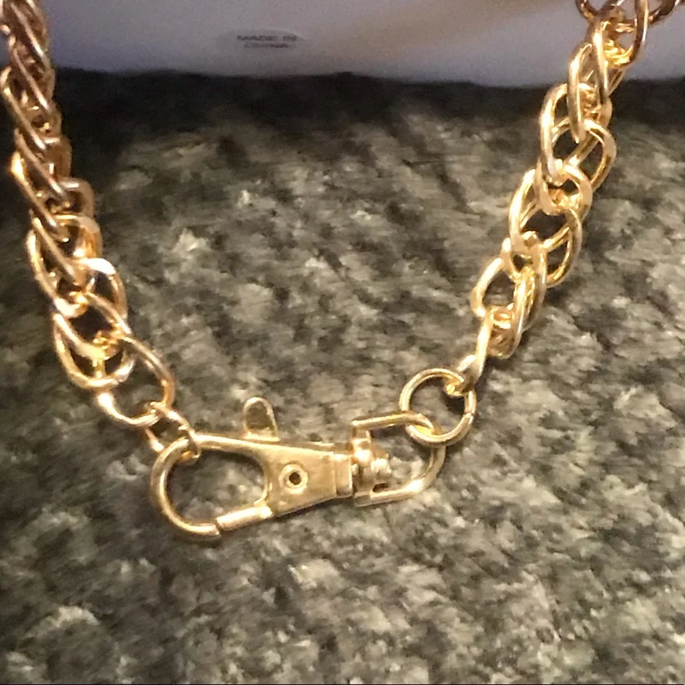 New “Kitty Couture” Fashion Cuban Link Thick Golden Chain Cat Four Charms Collar